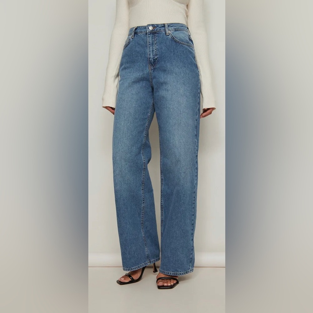 NA-KD Loose Fit Denim Size 40 US 10 NWT